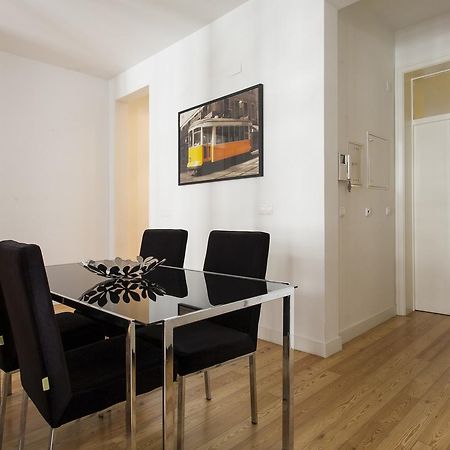 Apartamento Downtown Brown By Homing Lisboa Exterior foto